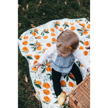 Load image into Gallery viewer, Cotton Muslin Clementine Print Quilt